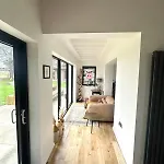 6br Designer Or Separate 2br Option * פת'רד און סי