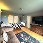 6br Designer Or Separate 2br Option *