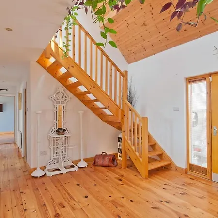 6br Designer Or Separate 2br Option