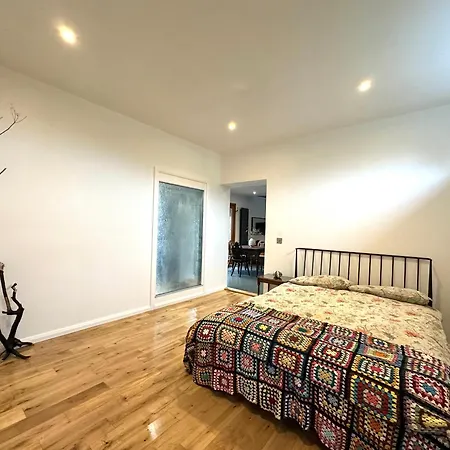Dom wakacyjny 6br Designer Or Separate 2br Option *