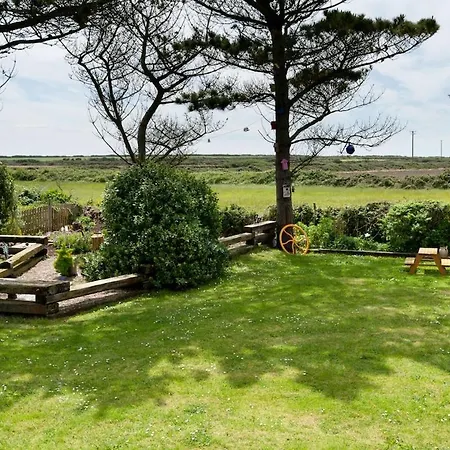 6br Designer Or Separate 2br Option Feriehus Fethard-on-Sea
