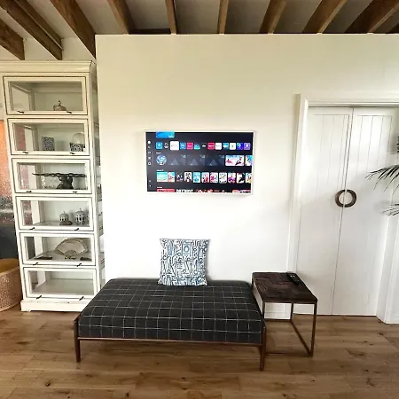 6br Designer Or Separate 2br Option Tatil Evi Fethard-on-Sea