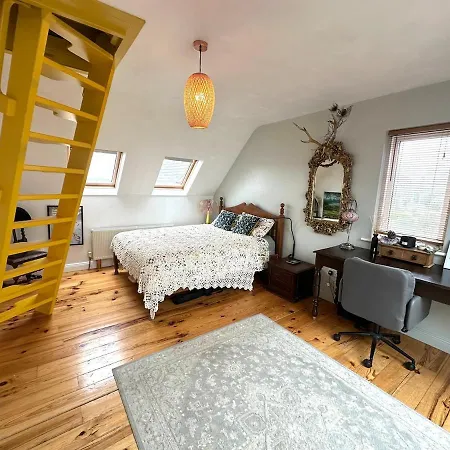 6br Designer Or Separate 2br Option Fethard on Sea