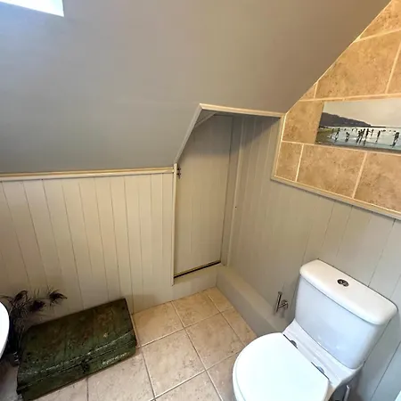 Сasa de vacaciones 6br Designer Or Separate 2br Option Fethard-on-Sea