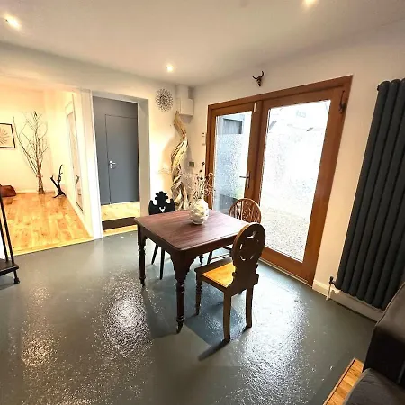 6br Designer Or Separate 2br Option * Fethard-on-Sea