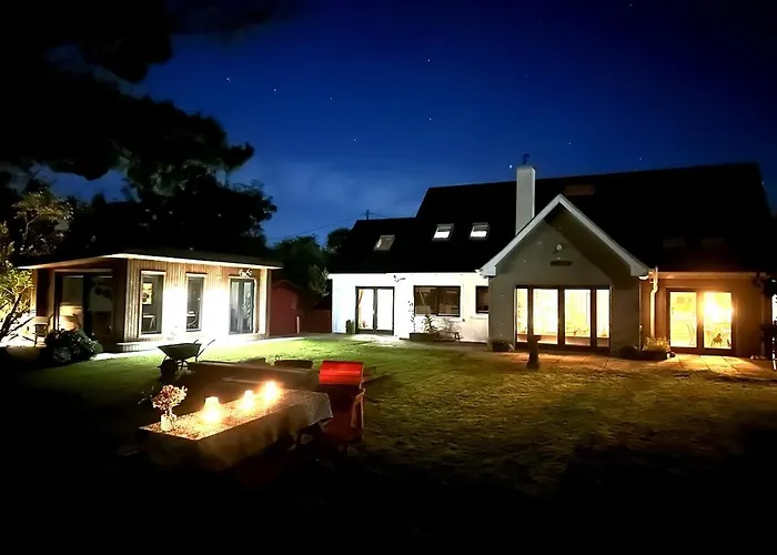 Vakantiehuis 6br Designer Or Separate 2br Option Fethard-on-Sea