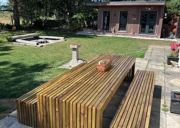 6br Designer Or Separate 2br Option Fethard-on-Sea