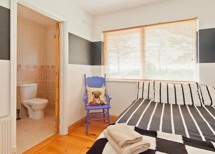 Vakantiehuis 6br Designer Or Separate 2br Option *