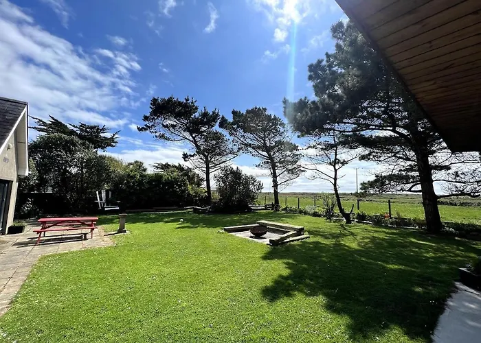 6br Designer Or Separate 2br Option *