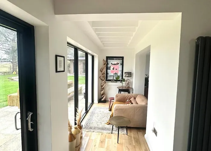 6br Designer Or Separate 2br Option * Fethard-on-Sea