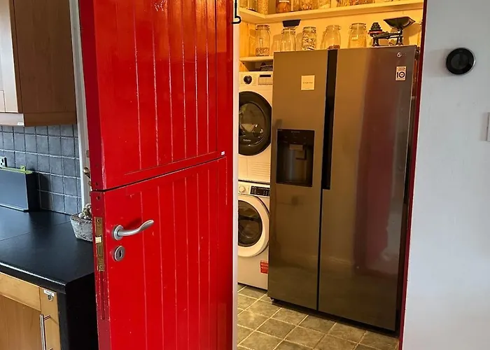 6br Designer Or Separate 2br Option Vakantiehuis *