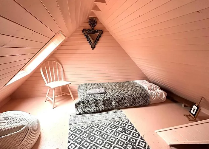 Vakantiehuis 6br Designer Or Separate 2br Option *