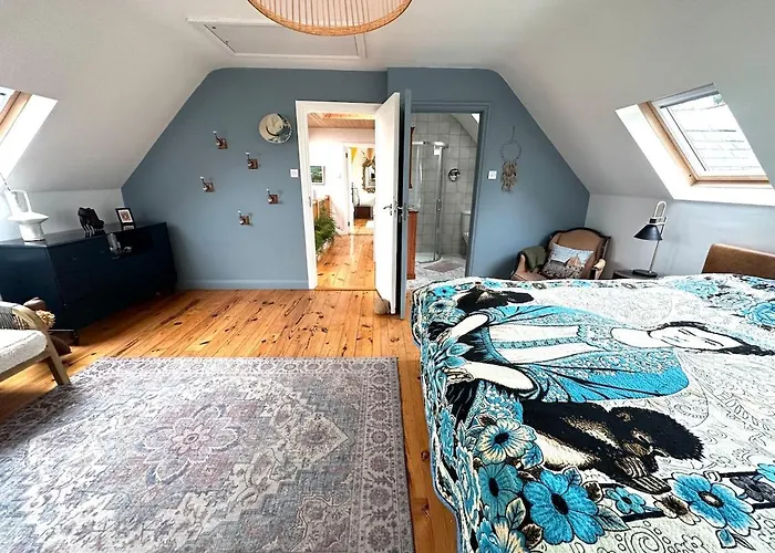 6br Designer Or Separate 2br Option *