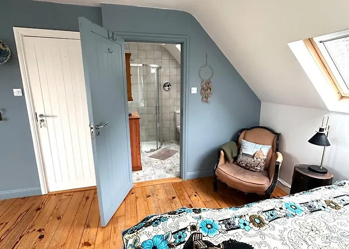 6br Designer Or Separate 2br Option *